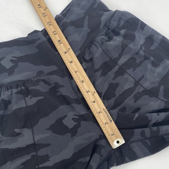 Athleta Size Medium Black Gray Camo Salutation Joggers - Picture 7 of 13